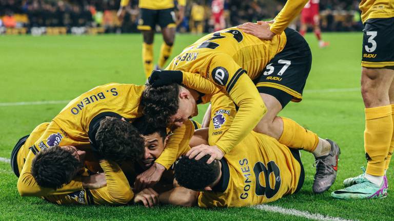 Wolverhampton dio la sorpresa de la semana al doblegar al Liverpool.