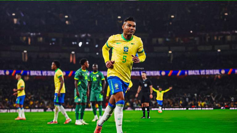 Casemiro anotó uno de los goles en el triunfo de Brasil sobre Senegal.