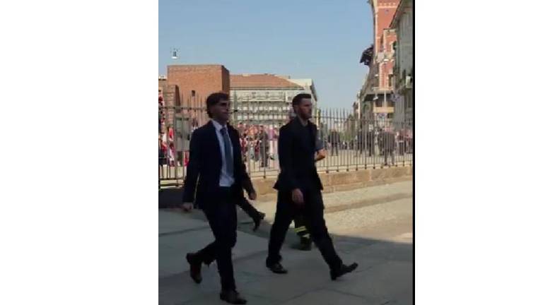 Christian Pulisic y Santiago Giménez acuden al funeral de Baresi.