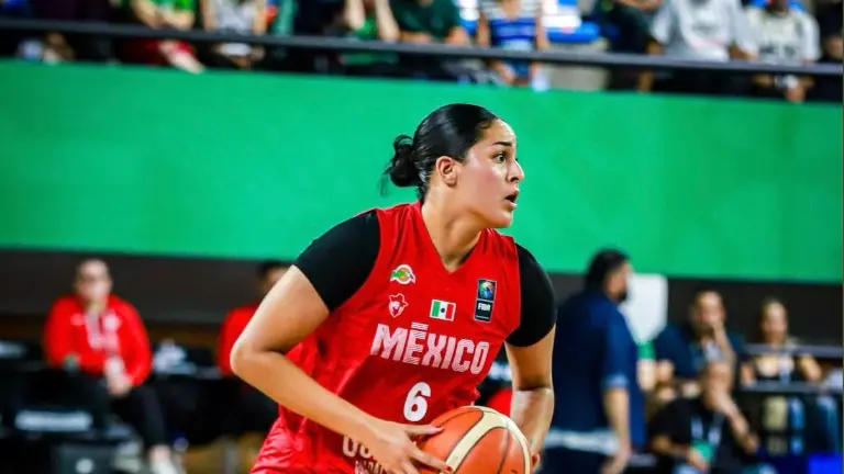 Mariana Valenzuela brilló con 16 puntos.