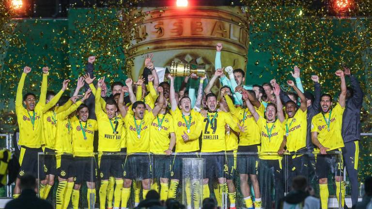El Borussia Dortmund celebra la obtención de la Copa.