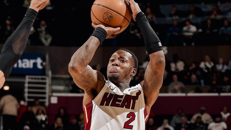 Rozier fue implicado en la operación denominada “Operation Nothing But Net”.