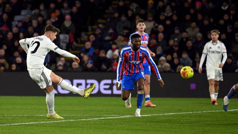 Crystal Palace y Fulham igualan a un gol.