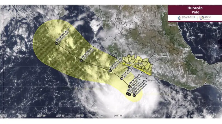 Polo se convirtió este lunes en huracán categoría 1 frente a las costas del Pacífico mexicano.