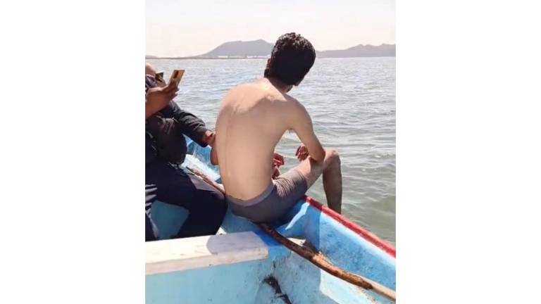 Un joven de 20 años fue rescatado del mar después de ser arrastrado por una corriente marina en El Maviri.