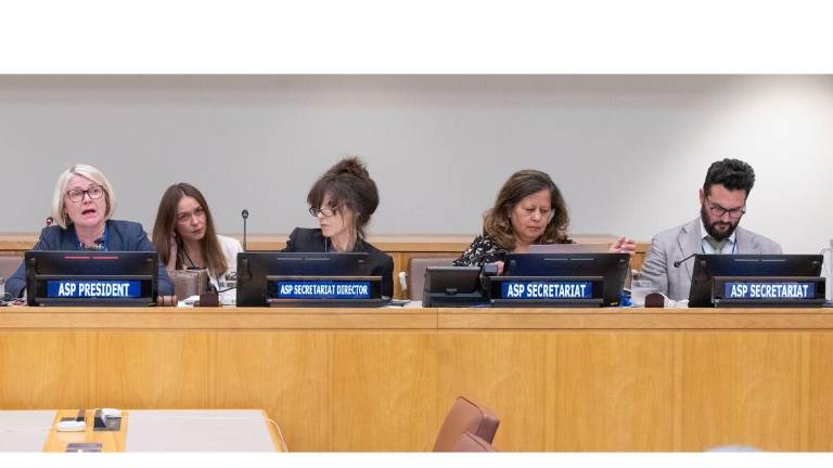La Corte Penal Internacional celebra una sesión especial de emergencia en Nueva York para votar sobre el futuro del Fiscal Jefe, Karim Khan, acusado de mala conducta sexual.