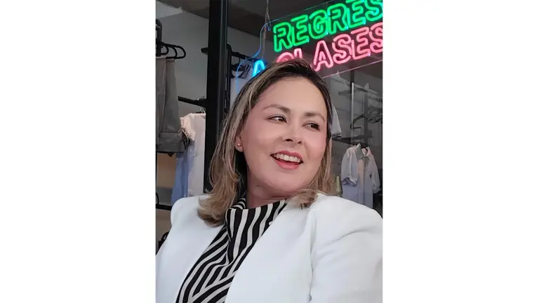 Yeraldine Bonilla Valverde explica que el Gobierno de Sinaloa solo paga por transmisión de la Semanera realizada.