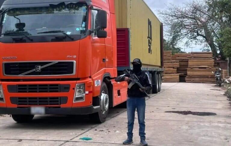 $!El mecanismo narco que arrasa bosques: cómo llegaron 108 toneladas de cocaína y ketamina impregnadas en madera de Bolivia a Chile