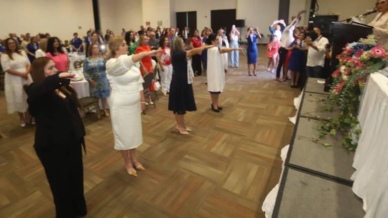 Este viernes rindieron protesta cuatro presidentas de la Asociación de Mujeres Empresarias.