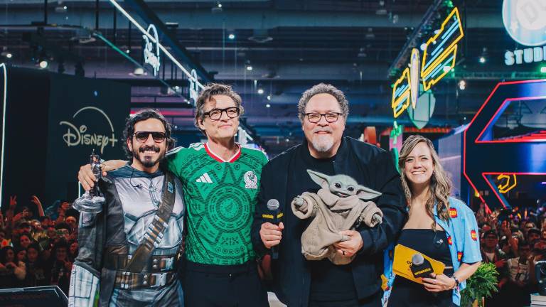 Pedro Pascal, Jon Favreau y el pequeño “Grogu” llegaron a la CCXPMX26.