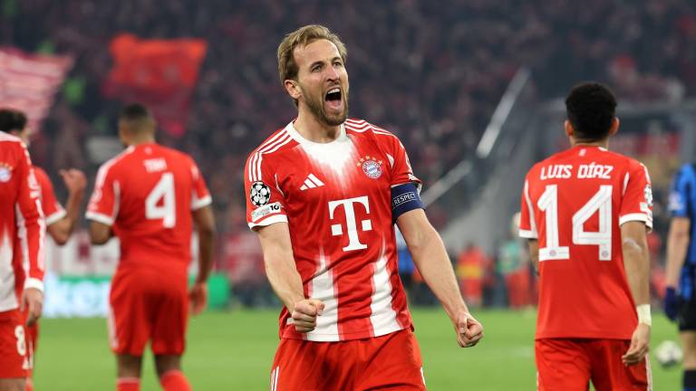 Harry Kane anotó par de goles para los bávaros, que completaron la obra ante el Atalanta.