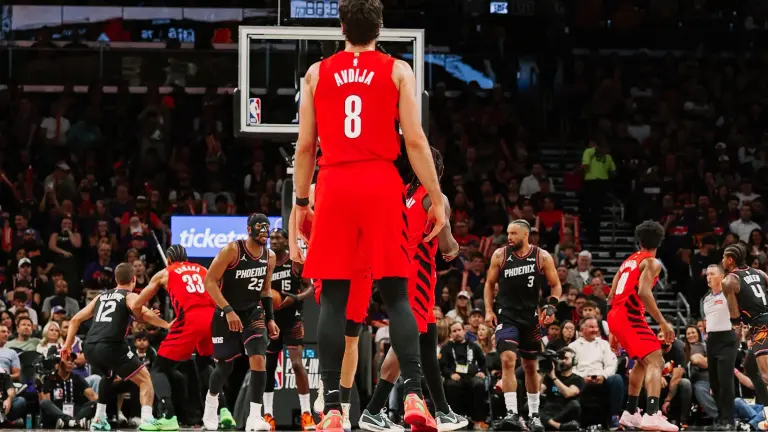 Deni Avdija fue el héroe que mandó a los Trail Blazers a los playoffs de la Conferencia Oeste.