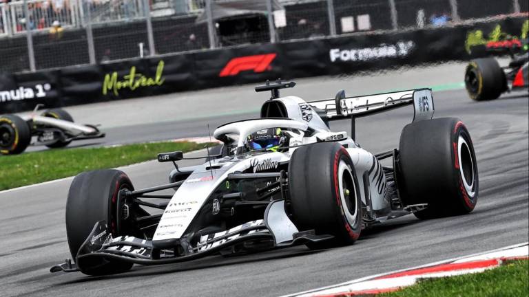 Checo Pérez afirmó que está feliz de haber regresado a la máxima categoría del automovilismo.