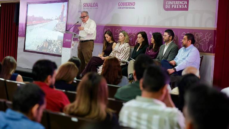 El Gobernador de Sinaloa Rubén Rocha Moya detalló la reunión que el sectro agrícola de la entidad sostuvo con la Presidenta Claudia Sheinbaum Pardo.