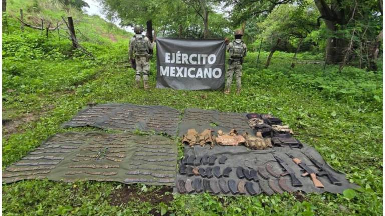 Los militares desplegaron patrullajes de reconocimiento en zonas de terracería aledañas a Chupaderos, punto en el que localizaron el supuesto asentamiento.