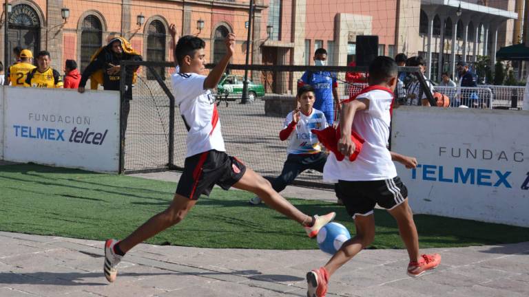 El programa de Fundación Telmex Telcel va dirigido a los jóvenes en situación de calle.