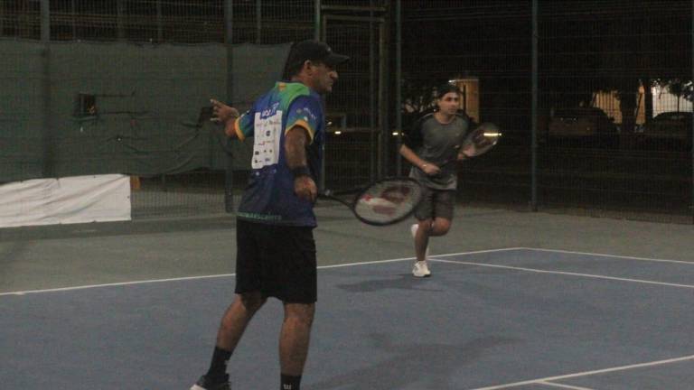Poco a poco, el Torneo de Tenis Relámpago “Felipe Hernández 2021” está por llegar a su final.