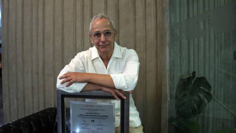 Jesús Jaime Hinojosa Villagómez recibió el 36 Premio Nacional de Danza José Limón.