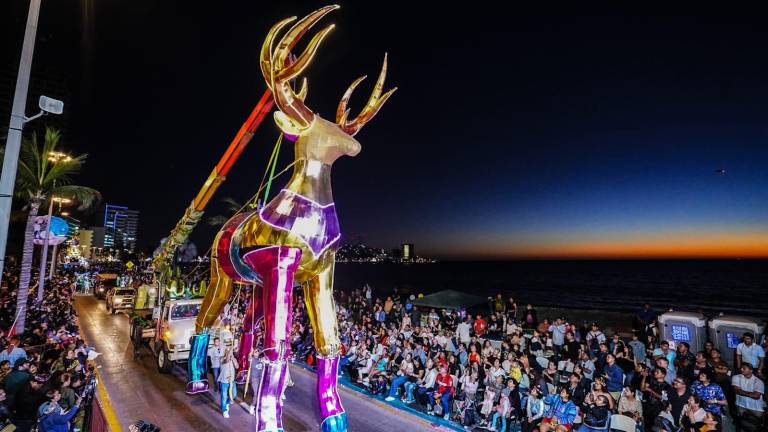 El Carnaval de Mazatlán 2026 se celebrará del 12 al 17 de febrero con coronaciones, desfiles y espectáculos musicales en distintos puntos del puerto.