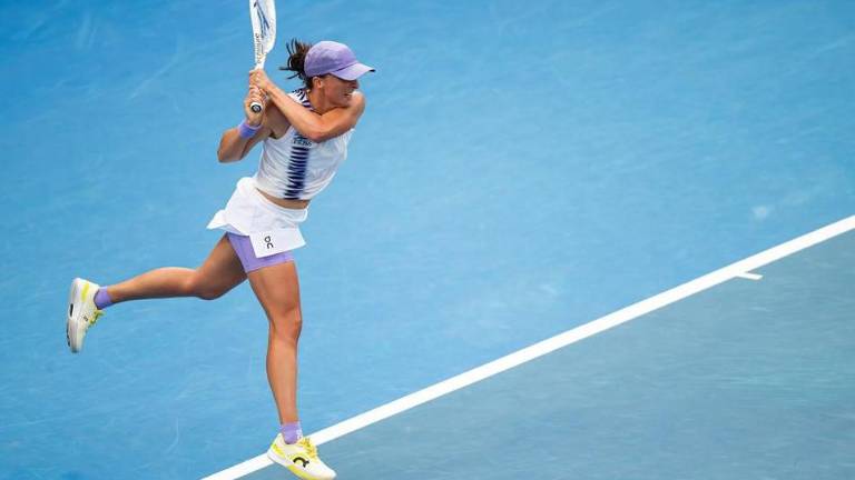 Iga Swiatek derrotó a una complicada Yuan Yue.