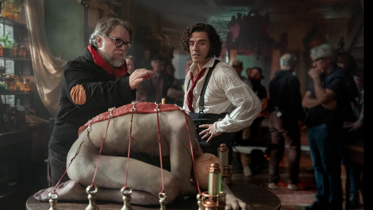 El director mexicano buscará llevarse nueve estatuillas en la edición 94 de los Oscar.