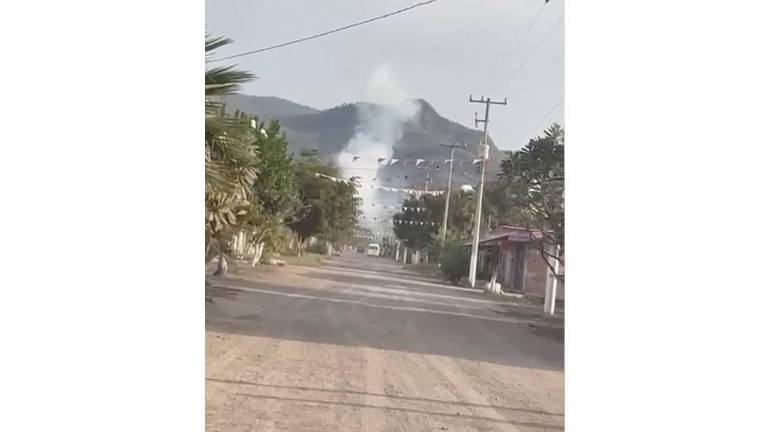 Habitantes de Tecualilla, en Escuinapa, reportaron al menos 17 explosiones de bombas y presuntos enfrentamientos la tarde de este miércoles 11 de febrero.