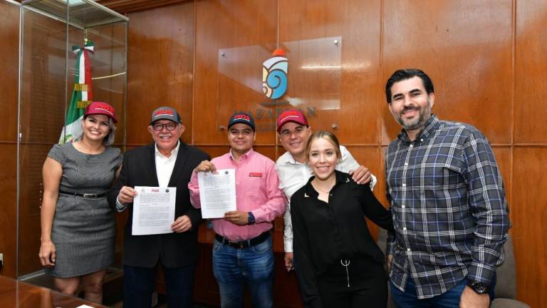 Ayuntamiento de Mazatlán y PIDS firman convenio para mejorar infraestructura deportiva del puerto