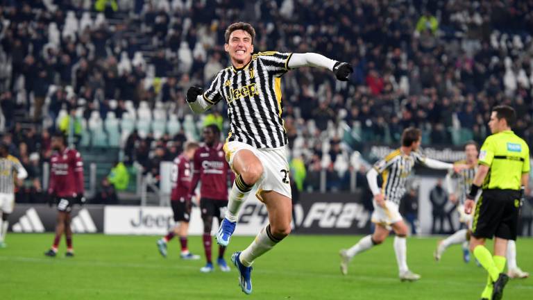 Juventus golea al Salernitana.