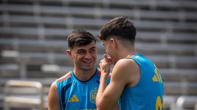 España afina su once para enfrentar a Francia en semifinales.