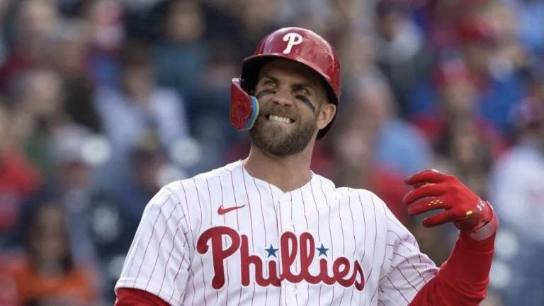 Pese a dolencias en uno de sus codos, Bryce Harper fue el Jugador de la Semana de la Liga Nacional.
