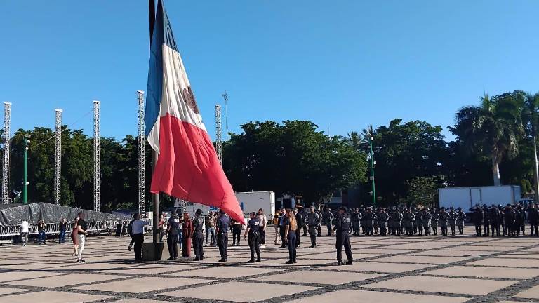 El acto fue encabezado por Gloria Himelda Félix Niebla, titular de la Secretaría de Educación Pública y Cultura.