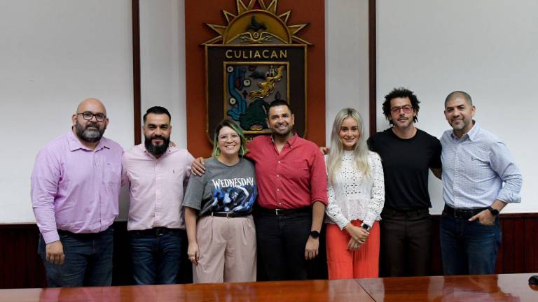 Autoridades anuncian los trabajos finalistas del concurso de logo del 492 Aniversario de Culiacán.
