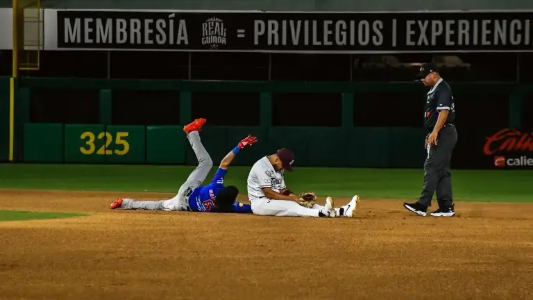 Tomateros y Charros representarán a México en la Serie del Caribe 2026.