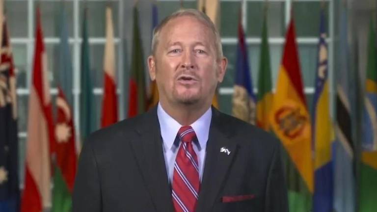 El nuevo embajador de EU en México, Ron Johnson, tiene experiencia militar, en inteligencia y diplomacia en América Latina.