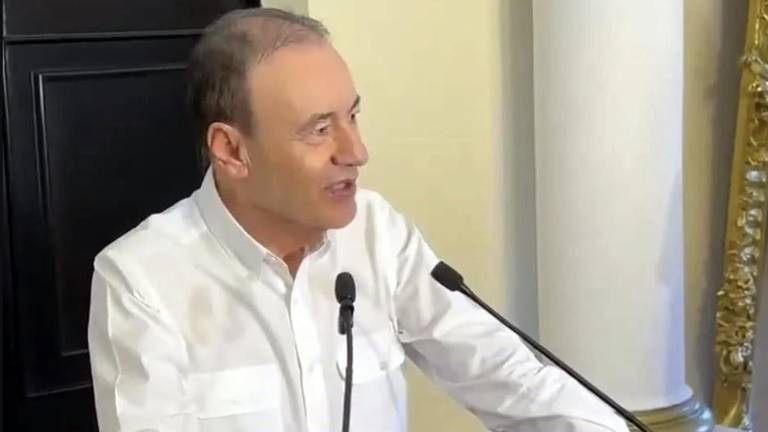 El Gobernador de Sonora Alfonso Durazo Montaño rechazó tener vínculos con el narcotráfico, como se ventiló en un reportaje.