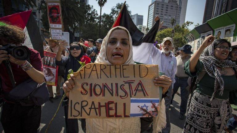La protesta tuvo como objetivo expresar su solidaridad con el pueblo palestino y exigir un alto a la guerra entre el Estado de Israel y el grupo Hamás.