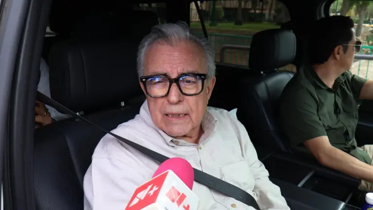 En Palacio de Gobierno el Gobernador Rubén Rocha Moya sostuvo reuniones.