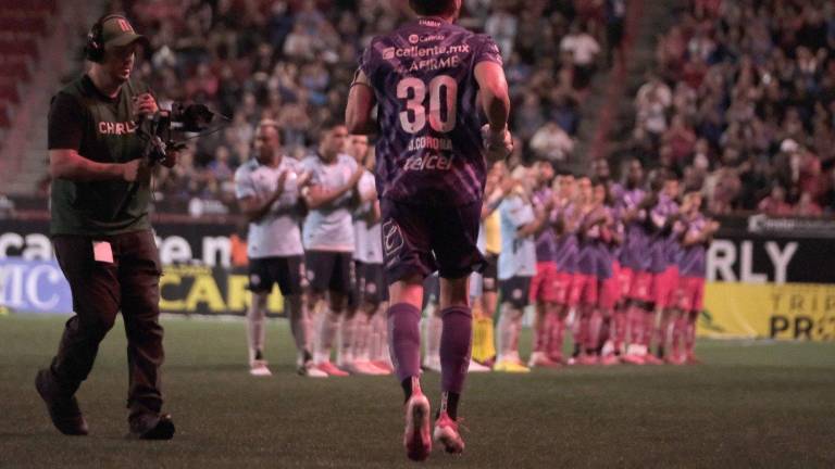 Xolos le ganó al Cruz Azul en la frontera, en el encuentro que marcó el retiro de las canchas del portero Jesús Corona.