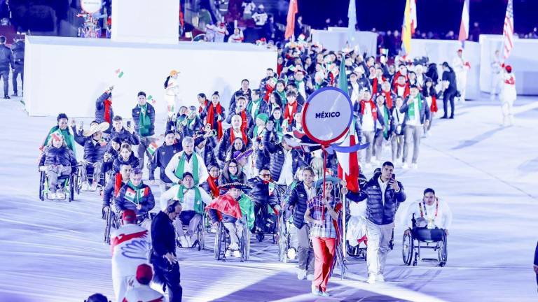 Delegación mexicana alegra el Estadio Nacional durante inauguración de los Parapanamericanos