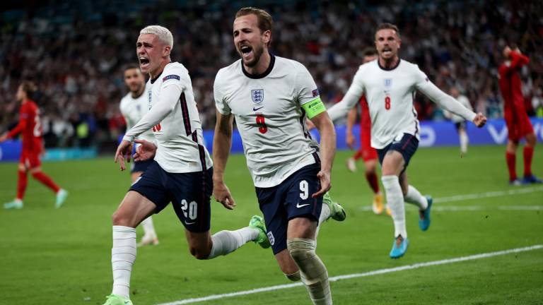 Kane celebra el gol que da el pase a Inglaterra a la final.