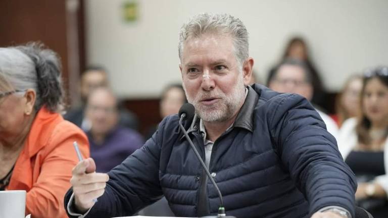 Luis Javier de la Rocha se dice de acuerdo en que haya diálogo entre la UAS y el Congreso de Sinaloa.