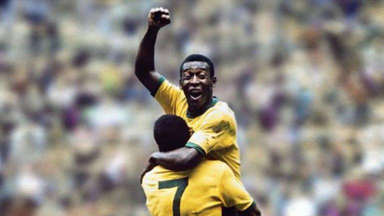 Pelé, considerado el mejor futbolista de la historia, fallece a los 82 años de edad