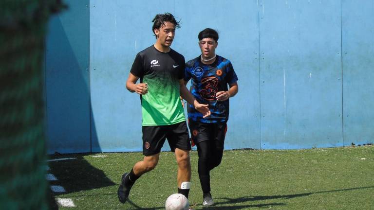 Prepa Jaramillo y Rosales Matutina comparten liderato en Liga Estudiantil de Futbol Rápido