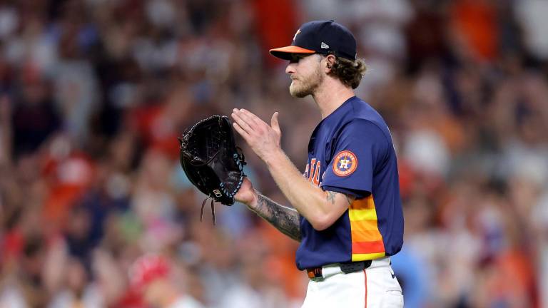 Josh Hader ya está con el equipo grande los Astros de Houston.
