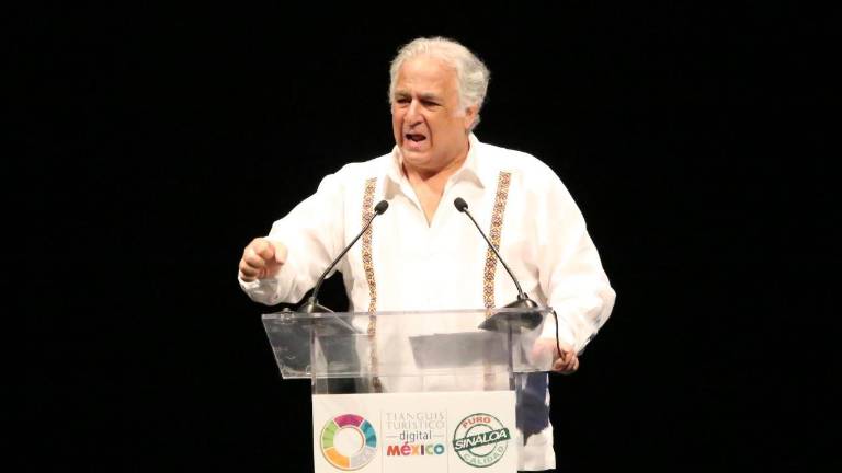 Miguel Torruco Marqués, Secretario de Turismo federal.