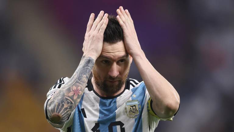 Lionel Messi sigue causando revuelo en México, tras el polémico donde aparentemente patea un jersey de la Selección Mexicana.