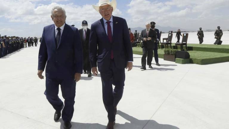 Ken Salazar, ex embajador de Estados Unidos en México, aseguró que nunca tuvo evidencia de presuntos vínculos entre Andrés Manuel López Obrador y el narcotráfico.