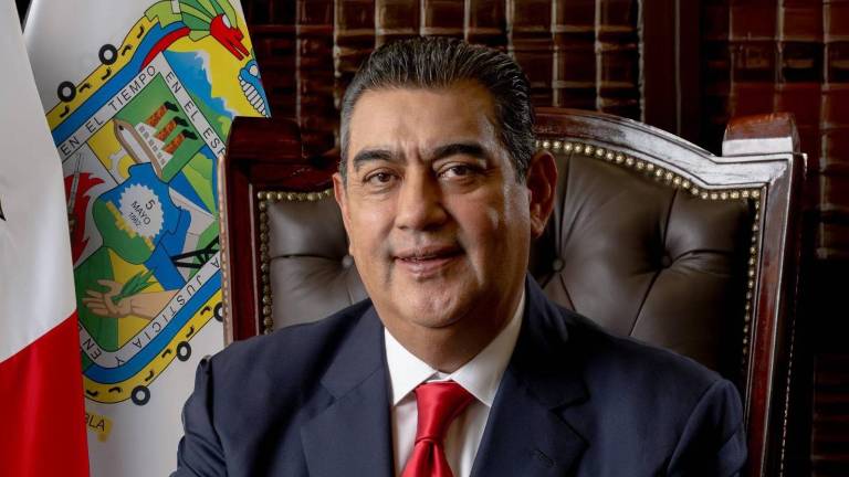 Sergio Salomón Céspedes Peregrina fue gobernador sustituto de Puebla desde el 15 de diciembre de 2022 y militante de Morena.