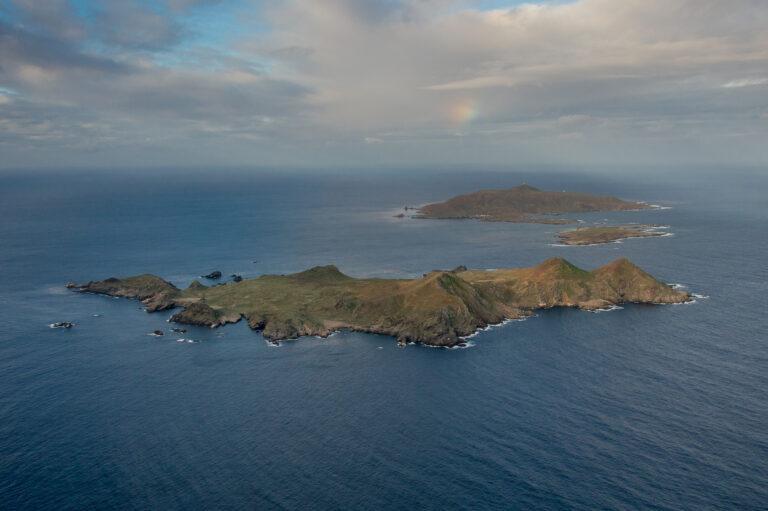 $!Isla San Benito Oeste.