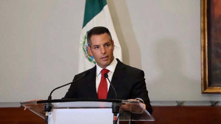Alejandro Murat, ex Gobernador de Oaxaca, es incluido en la lista de candidatos plurinominales al Senado por Morena.